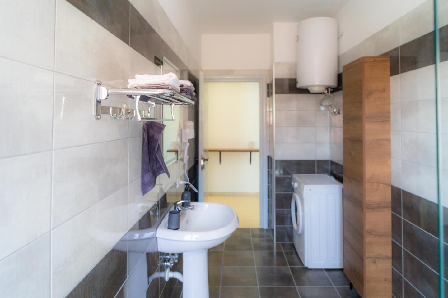 Enea Room In Center Shkodër Eksteriør billede
